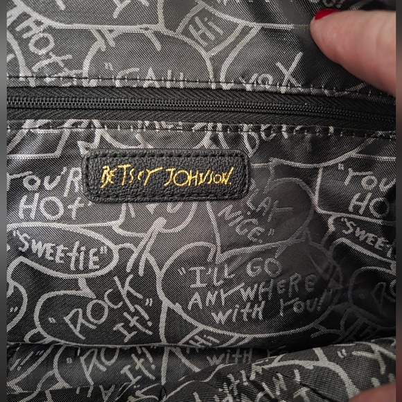 Betsey Johnson Black and White Striped Satchel w/Pink Accents - Picture 2 of 14